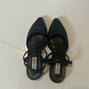 Black stylish low heel